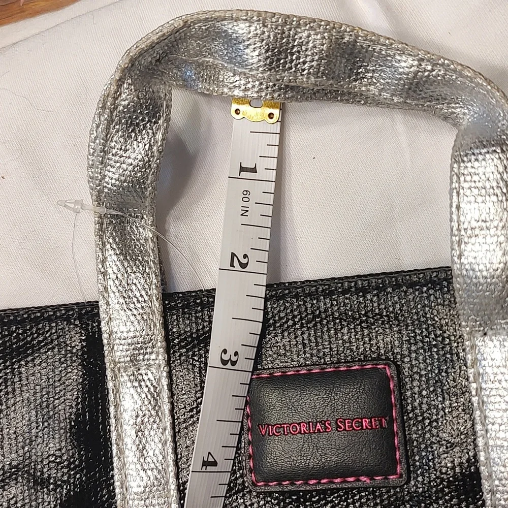 ❤️Victoria Secret Mini Tote Purse Bag Crossbody Silver Black Zippered NWT - Picture 12 of 12